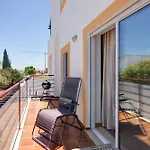 Quinta Gomeira 69 *